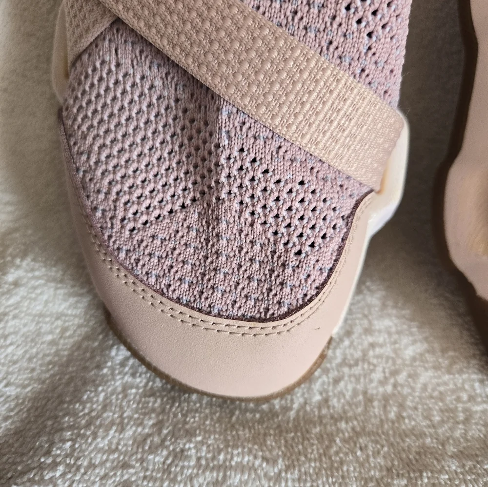 NWT Chaco Pink and Orange Knit Athletic sandal water shoe sneaker combo size 10